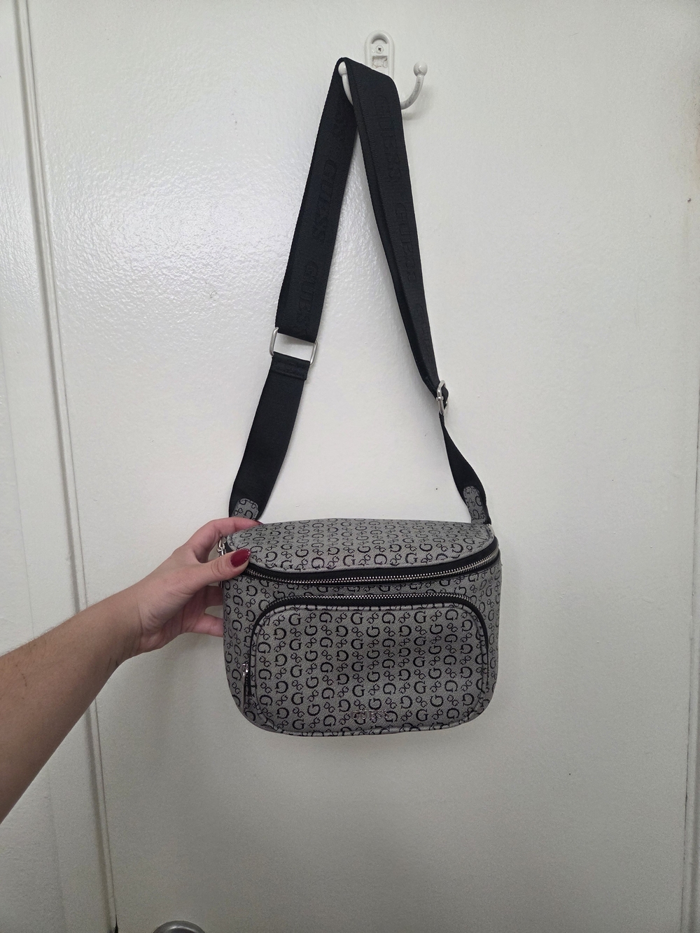 NWT Guess Gray Monogram Crossbody/ Fanny Bag with Black Strap